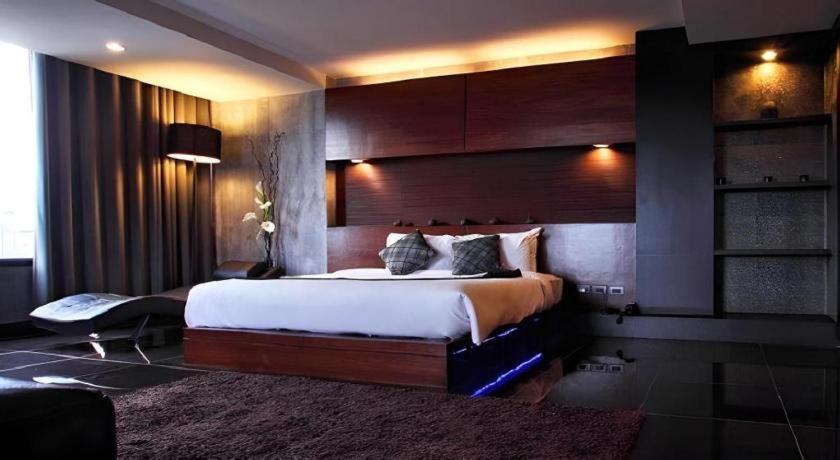 B2 Black Business And Budget Hotel Chiang Mai Buitenkant foto