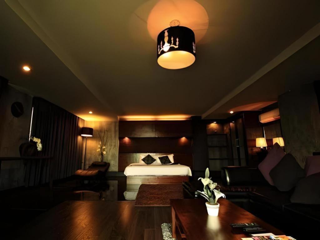 B2 Black Business And Budget Hotel Chiang Mai Buitenkant foto
