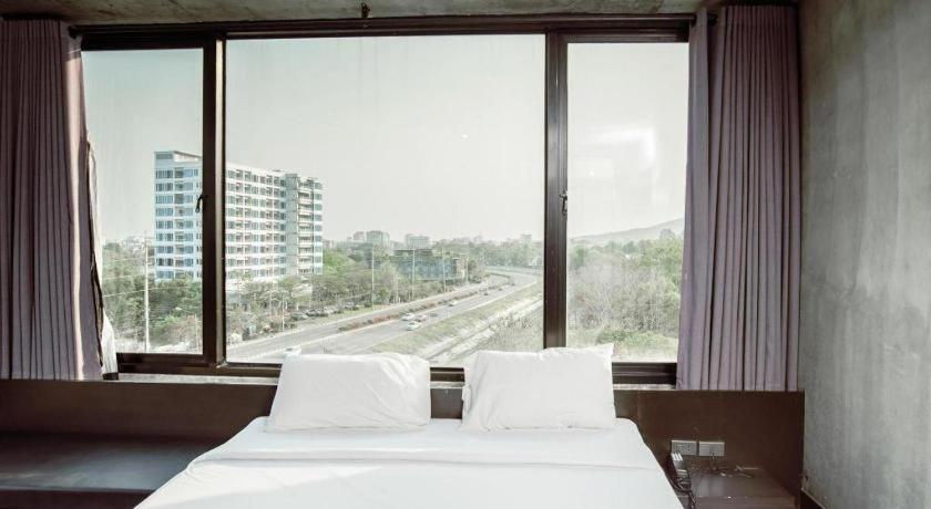 B2 Black Business And Budget Hotel Chiang Mai Buitenkant foto