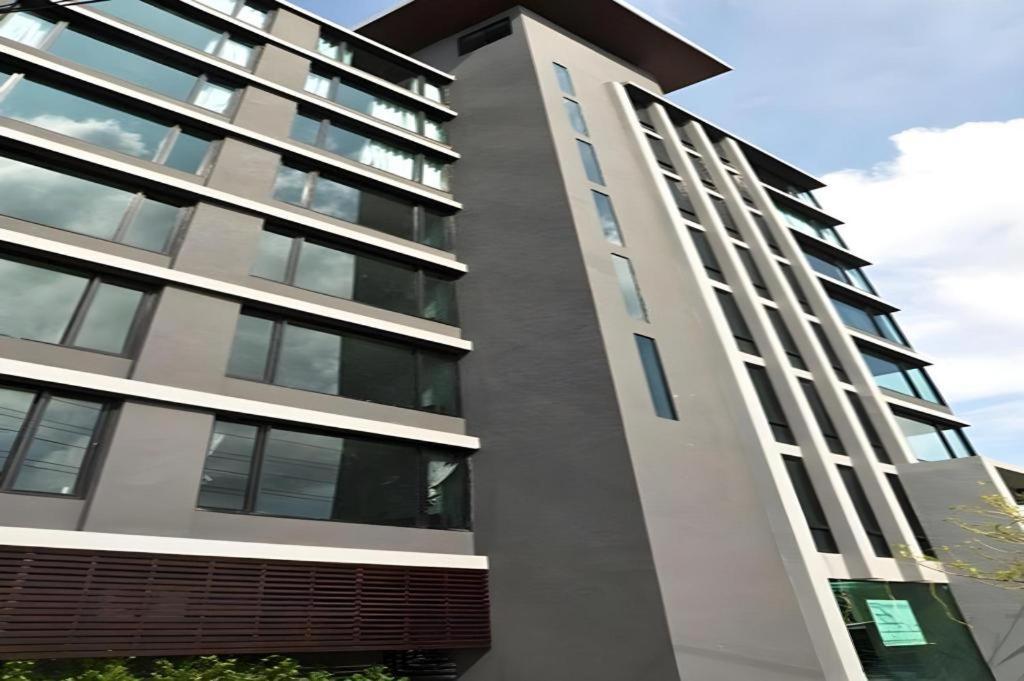 B2 Black Business And Budget Hotel Chiang Mai Buitenkant foto